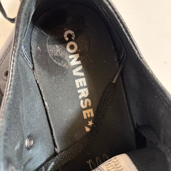 Converse all star black leather low top lace up shoes in‎ size 7 women’s - Picture 9 of 12